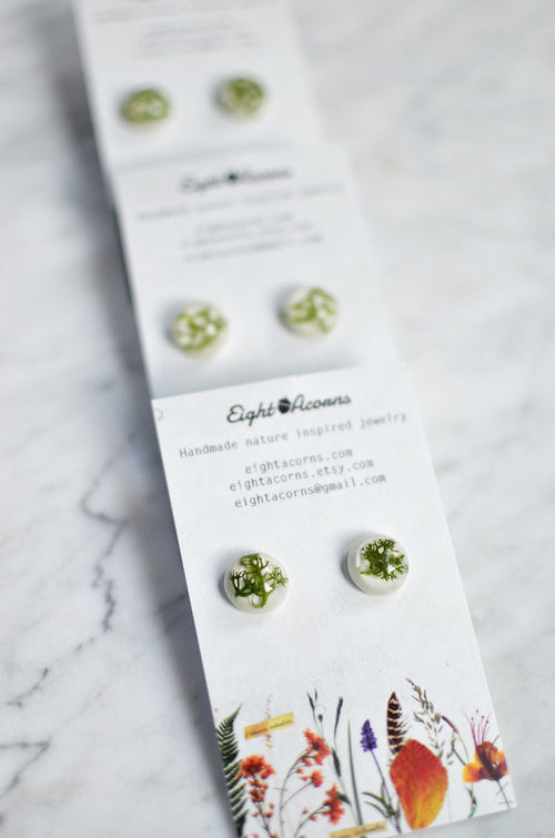 Moss stud earrings