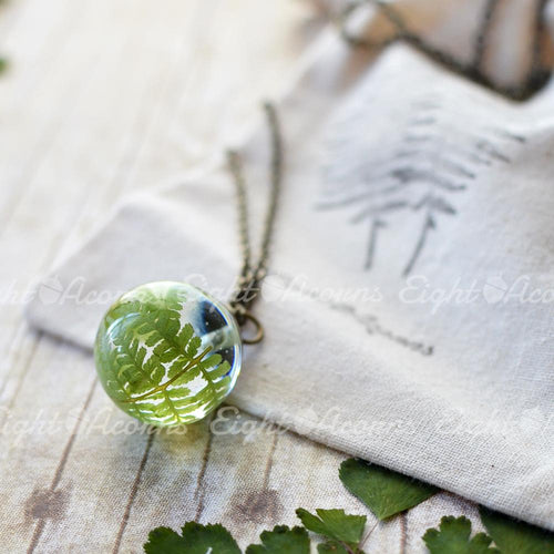 Cinammon Fern sphere necklace