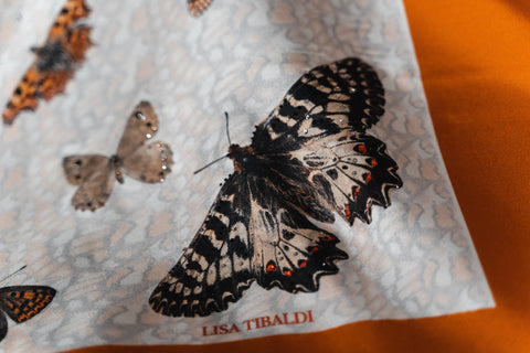 Lisa TIbaldi Terra Mia Blog News Notizie i Foulard con cristalli Swarovski effetto 3D