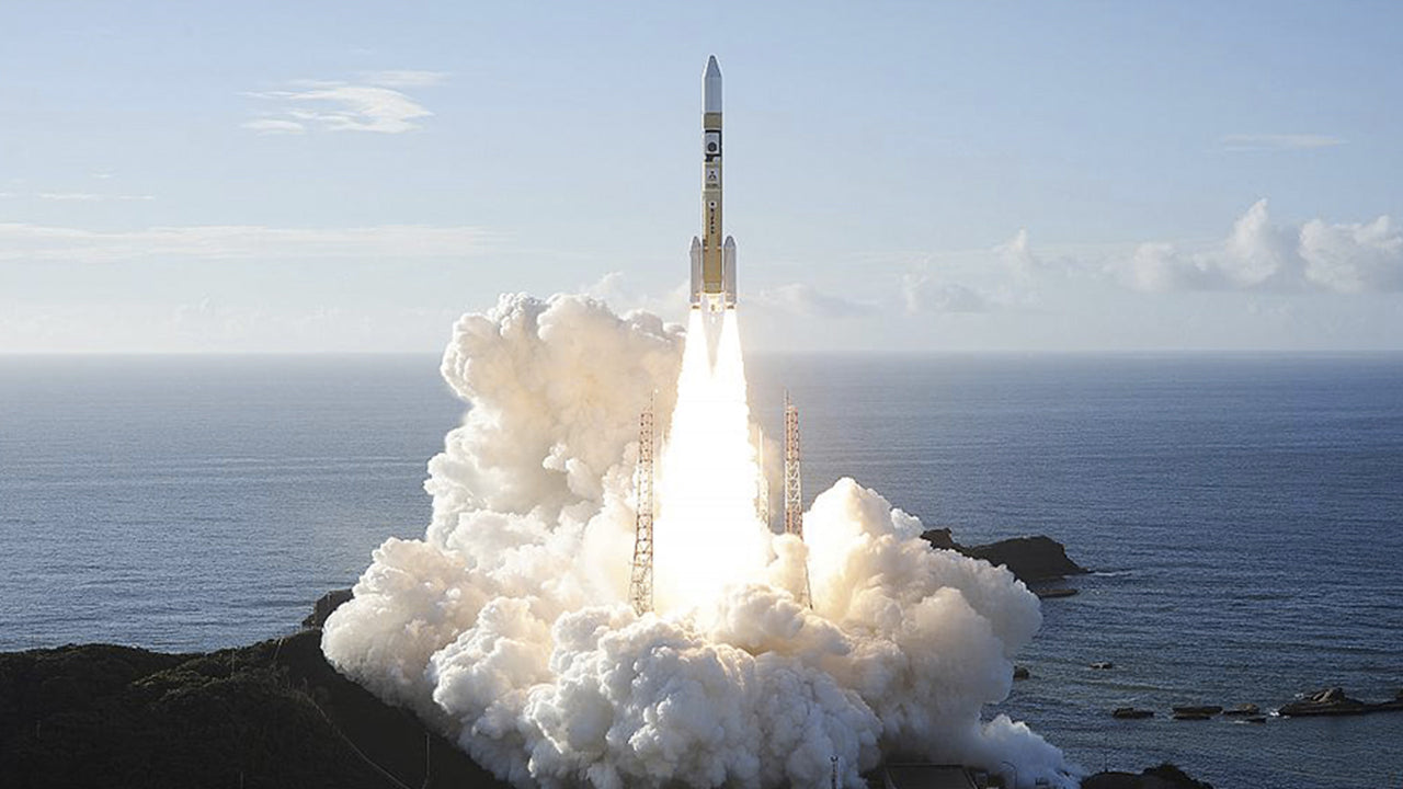  The Emirati probe "Al-Amal" (Hope), the first Arab interplanetary mission, was launched on Monday successfully from Japan, on its way to the orbit of Mars, of which it will provide images to better understand its atmosphere and climate.