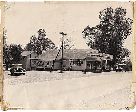 A photo of the original CB Thompson Grocery store in 1948