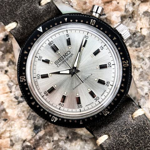 Hands on Seiko's First Chronograph Movement Seiko – Samurai Vintage Co.