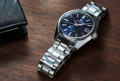 Smoothest Sweeping Hand on a Watch -- Seiko Spring Drive Movement – Samurai  Vintage Co.