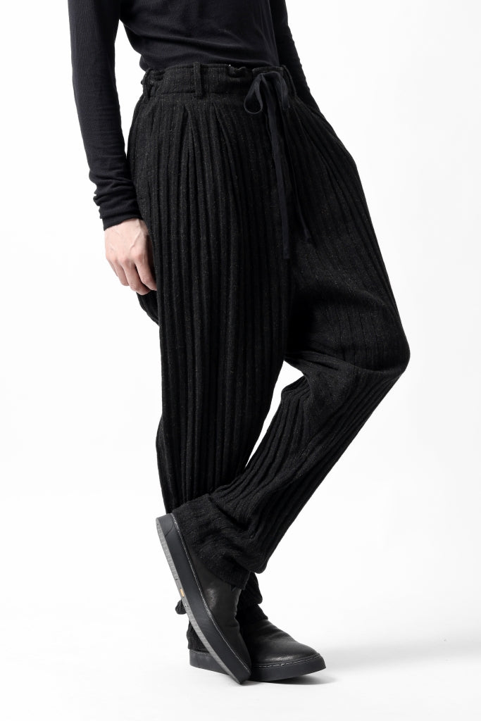 forme d'expression 2-Tucked Sarouel Pants
