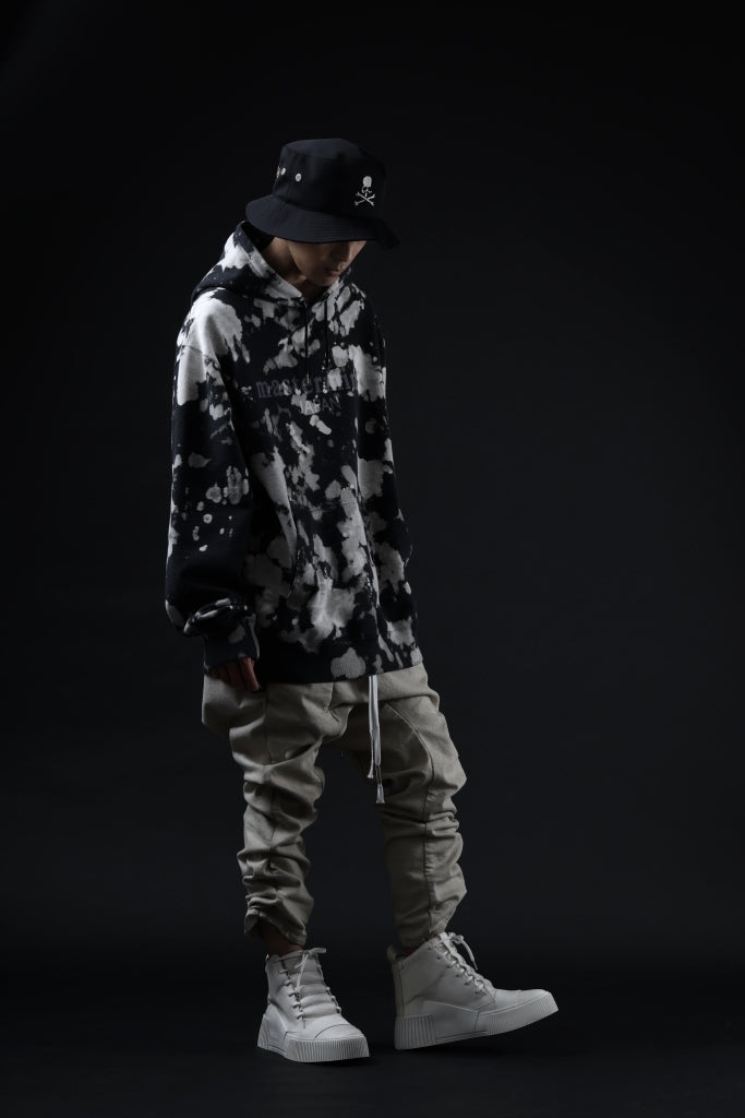 STYLING - BORIS BIDJAN SABERI,mastermind JAPAN.