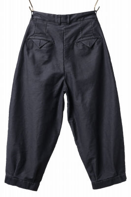 KLASICA GOSSE TWO TUCKED TROUSERS / SURPHER DYED MOLE SKIN