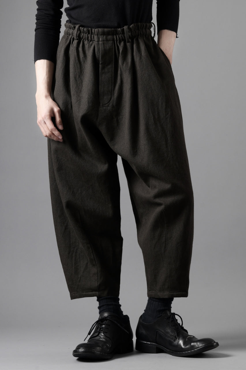 YUTA MATSUOKA dirts tapered trousers / sulfur dyed cotton linen gabardine