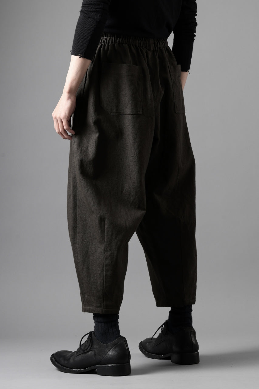 YUTA MATSUOKA dirts tapered trousers / sulfur dyed cotton linen gabardine