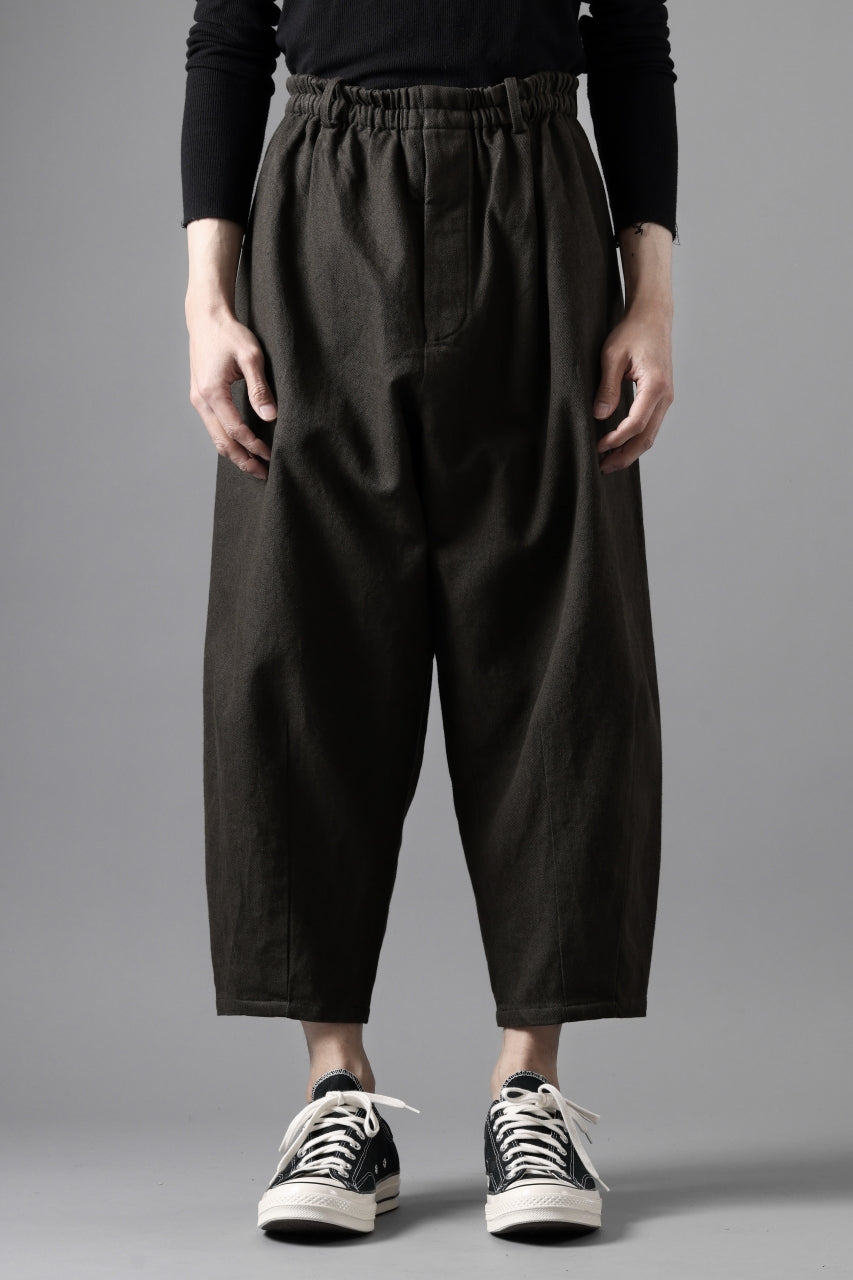 YUTA MATSUOKA dirts tapered trousers / sulfur dyed cotton linen gabardine