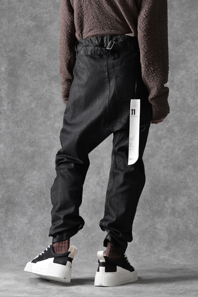 11 BY BORIS BIDJAN SABERI LOW CROTCH BAGGY PANTS / OBJECT DYED & COATED "P4C-F1481"