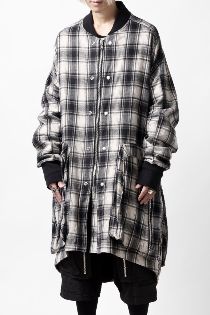 A.F ARTEFACT CHECK BOMBER-COAT