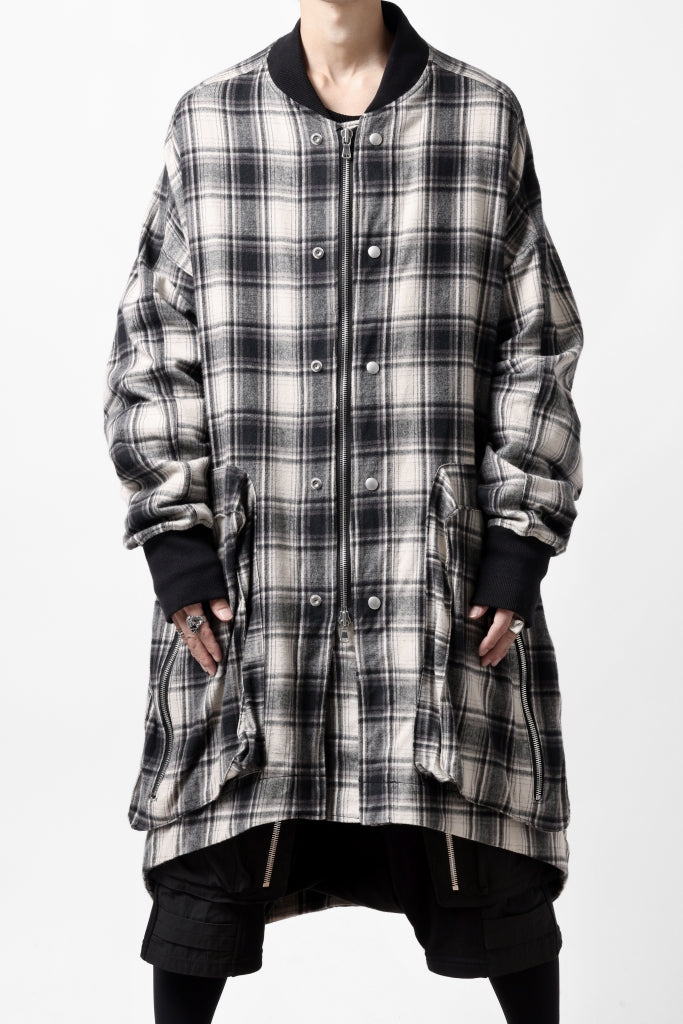 A.F ARTEFACT CHECK BOMBER-COAT