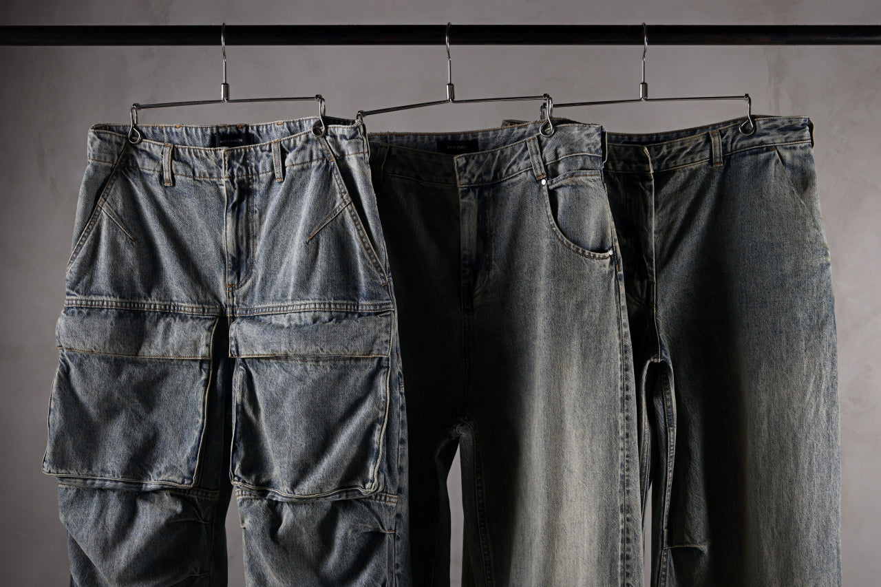 [ Pants ]<br><strong><a href="https://loom-osaka.com/collections/entire-studios/products/entire-studios-heavy-denim-cargo-trousers-surface-wave" target="_blank" rel="noopener noreferrer">entire studios HEAVY DENIM CARGO TROUSERS</a></strong><br>Price / ￥69,300 - (in tax)<br>Foreign Price / ≒ $425.00 or €439,95<br>Size / M,L<br>Color / Surface Wave<br>Material / Cotton