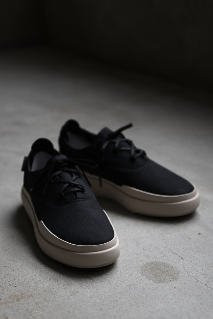 Y-3 Yohji Yamamoto AJATU COURT FORMAL SNEAKERS