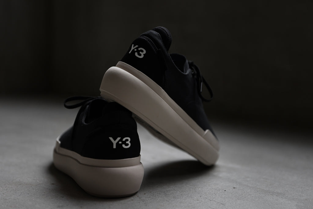 Y-3 Yohji Yamamoto AJATU COURT FORMAL SNEAKERS