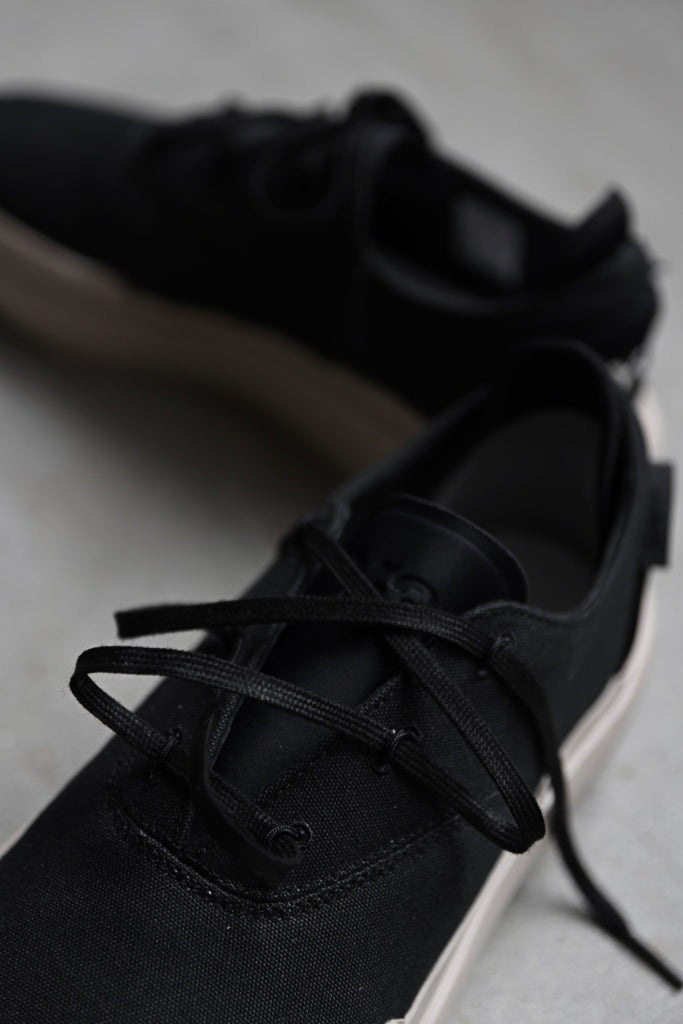 Y-3 Yohji Yamamoto AJATU COURT FORMAL SNEAKERS