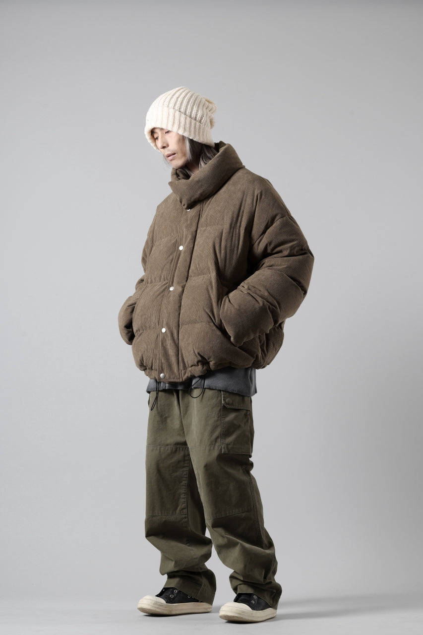 [ Jacket ] A.F ARTEFACT HIGH NECK DOWN JACKET / CORDUROY Price / ￥101,200 - (in tax) Foreign Price / ≒ $713.00 or €661,95 Size / 3 (*One Size) Color / Brown Material / PEs,Goose Down
