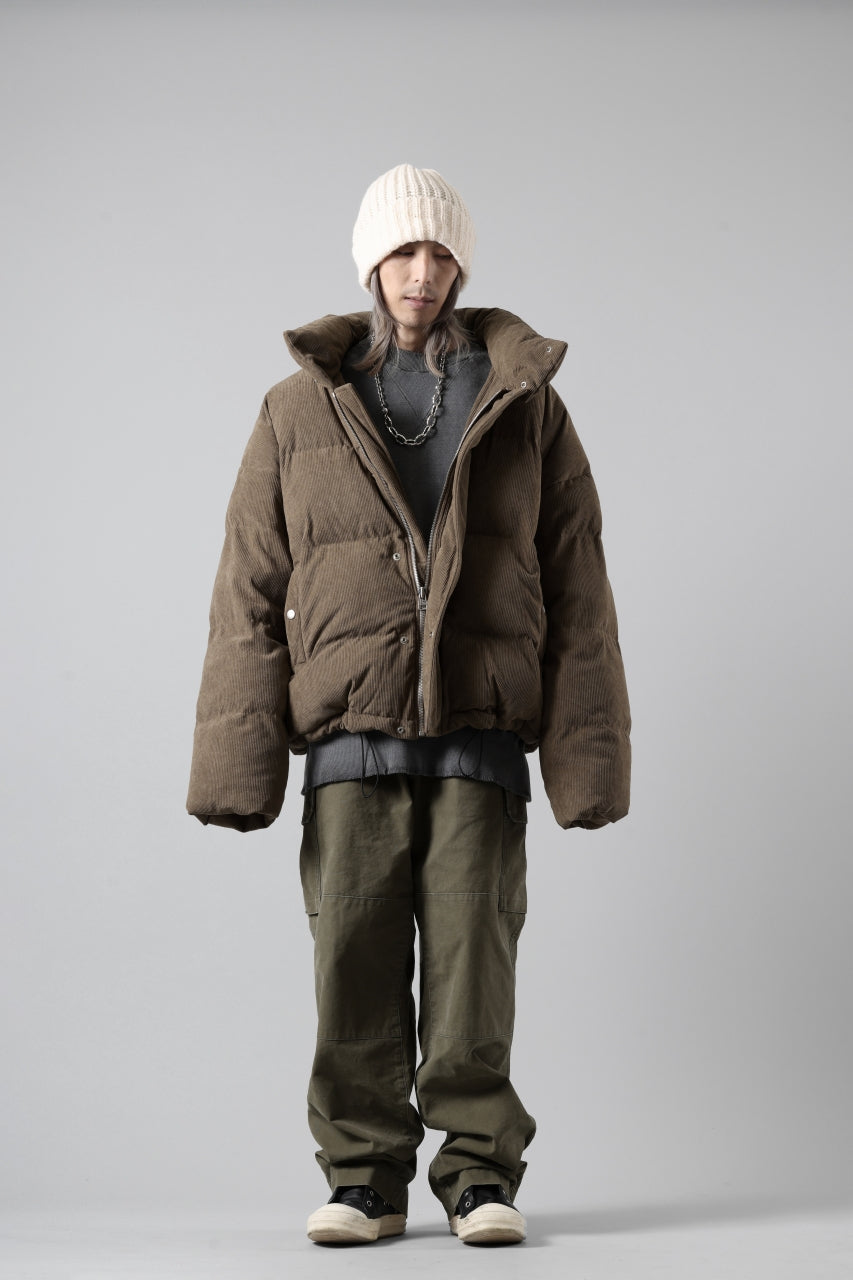 [ Jacket ] A.F ARTEFACT HIGH NECK DOWN JACKET / CORDUROY Price / ￥101,200 - (in tax) Foreign Price / ≒ $713.00 or €661,95 Size / 3 (*One Size) Color / Brown Material / PEs,Goose Down