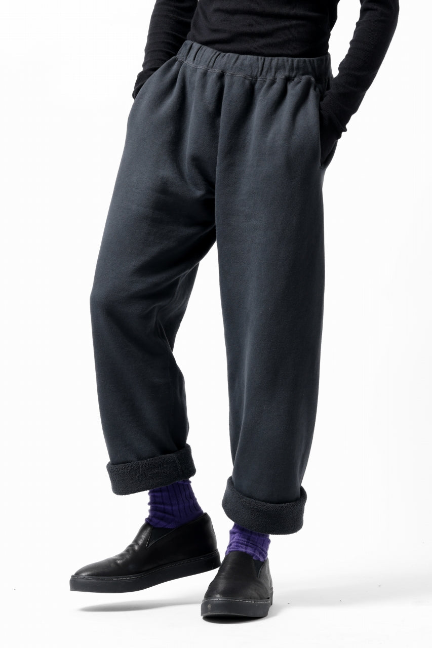 DEFORMATER.® THREE PROCESSING SWEAT REGULAR PANT - DYED/BIO/FROST EFFECT