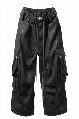 A.F ARTEFACT EXTREME WIDE CARGO PANTS / COATING TWILL