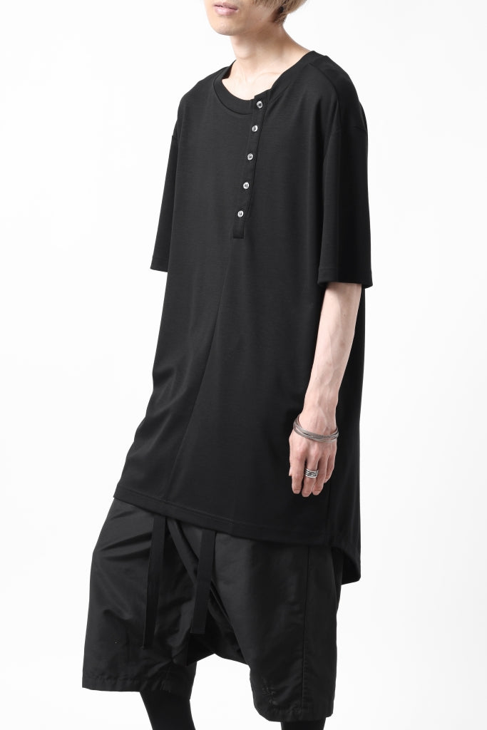 LEMURIA BIAS HENRY NECK S/S TOP / DELAVIS PUNCH ROME