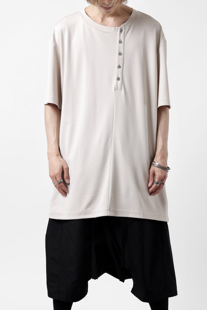 LEMURIA BIAS HENRY NECK S/S TOP / DELAVIS PUNCH ROME