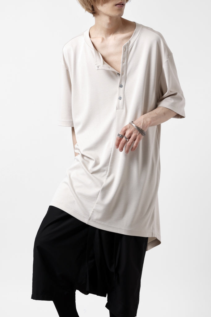 LEMURIA BIAS HENRY NECK S/S TOP / DELAVIS PUNCH ROME