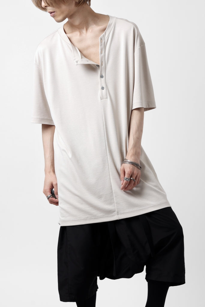 LEMURIA BIAS HENRY NECK S/S TOP / DELAVIS PUNCH ROME