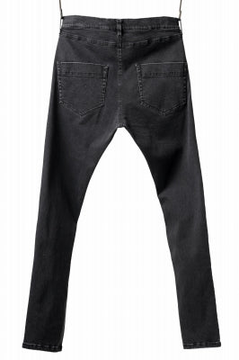 A.F ARTEFACT RELAXED SKINNY DENIM PANTS