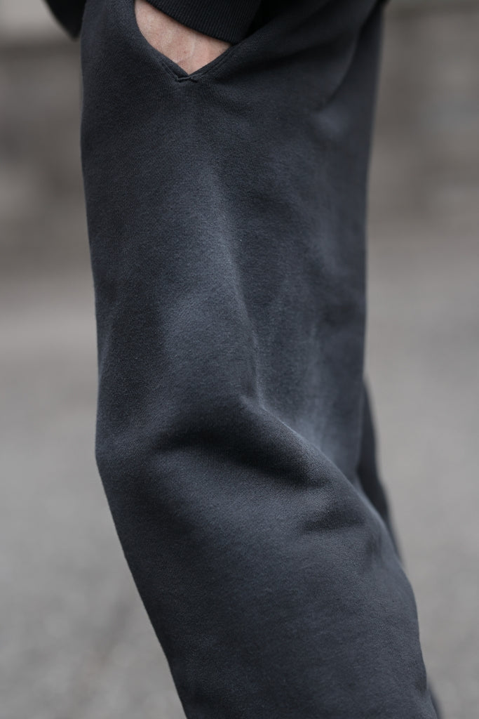 DEFORMATER.® THREE PROCESSING SWEAT JOGGER PANT - DYED/BIO/FROST EFFECT