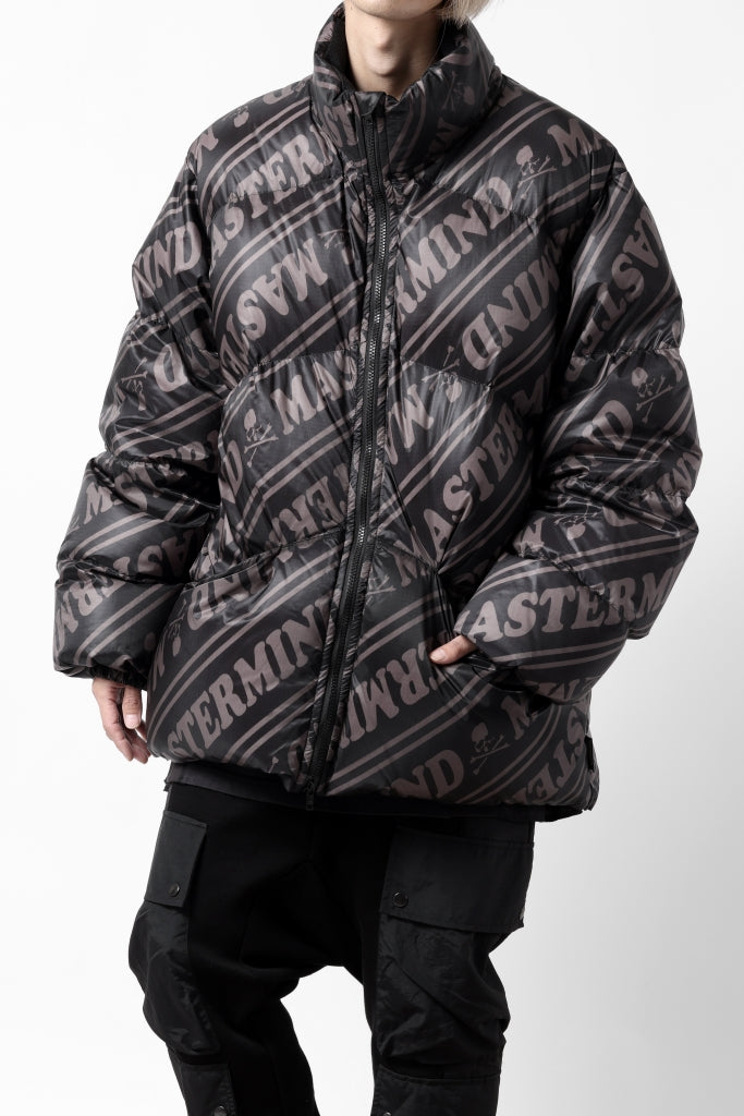 mastermind WORLD x Rocky Mountain Featherbed STAND DOWN JACKET