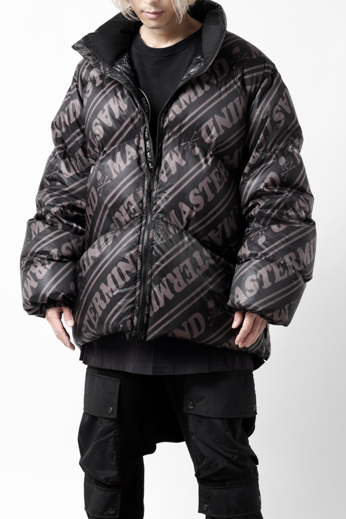 mastermind WORLD x Rocky Mountain Featherbed STAND DOWN JACKET 