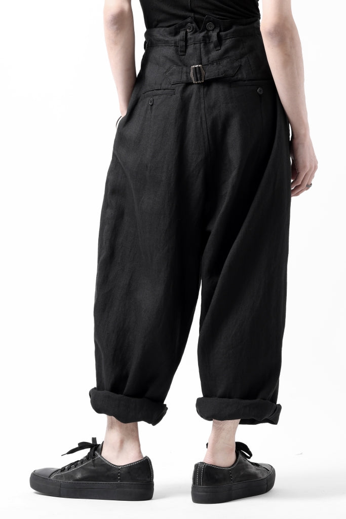 sus-sous cinematic trousers / 1/4 linen seating