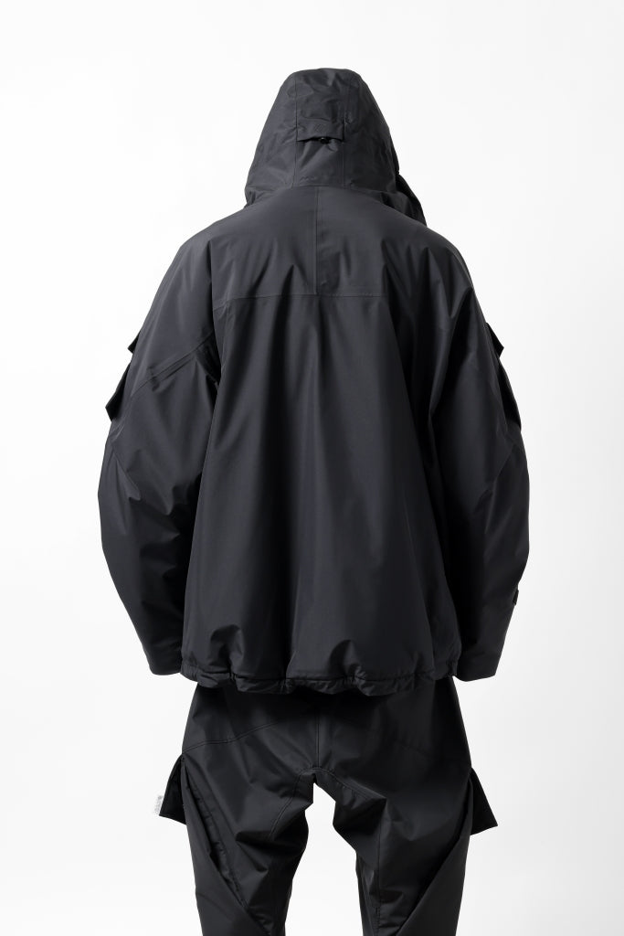 D-VEC x ALMOSTBLACK HOODED JACKET / GORE-TEX PRODUCT 2L PRIMALOFT SHELL