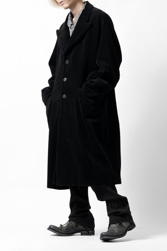 STYLING | Coat Coordinates - Hannibal.,fomre d'expression,ierib.