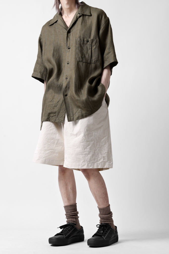 CAPERTICA 2-TUCK WIDE SHORTS / ARMY CANVAS