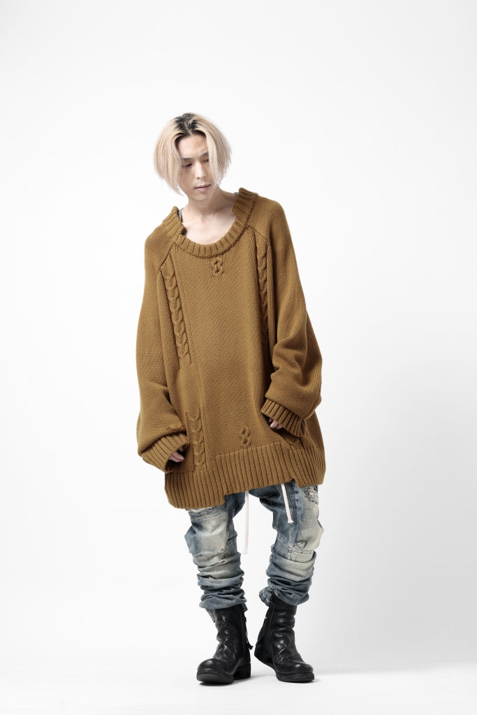 A.F ARTEFACT LOWGAUGE CABLE KNIT PULLOVER IRREGULAR-HEM