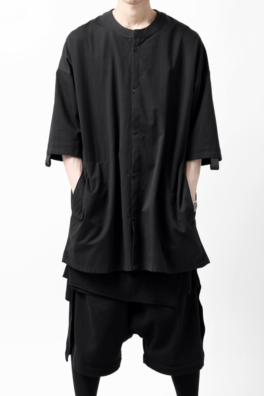 A.F ARTEFACT -MINIMAL- ROUND-NECK SHIRT