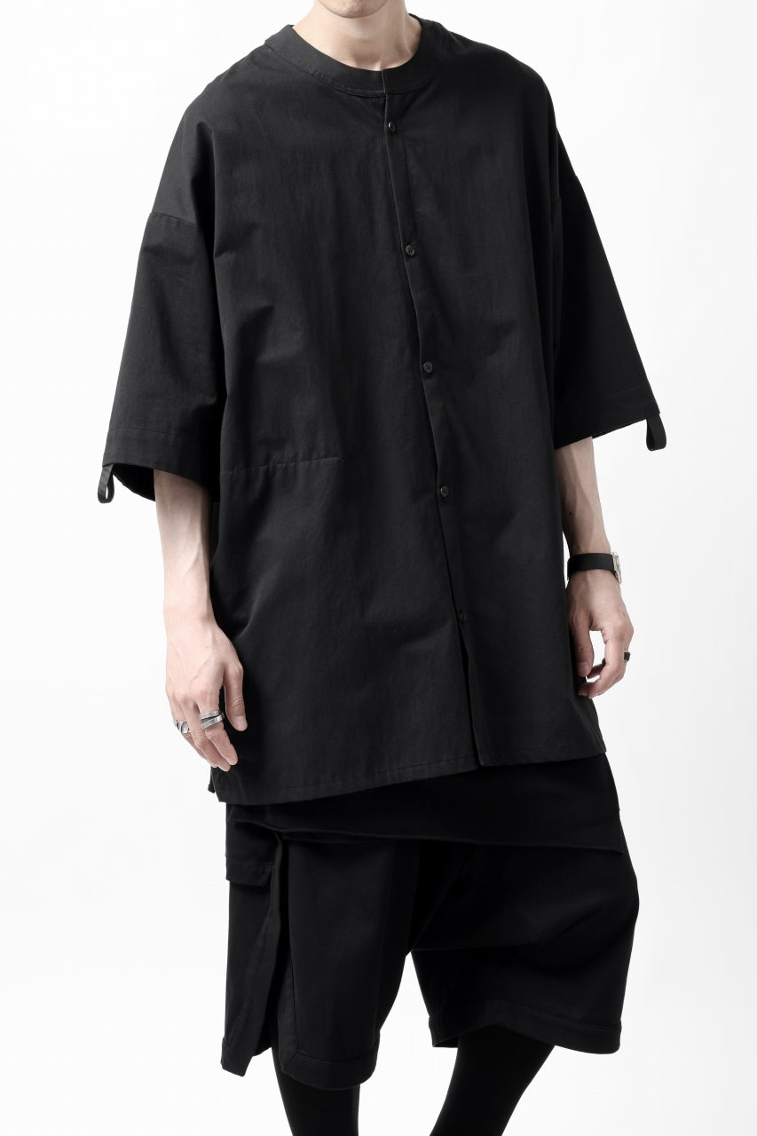 A.F ARTEFACT -MINIMAL- ROUND-NECK SHIRT