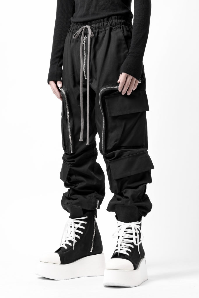 A.F ARTEFACT ZIP CARGO POCKET PANTS