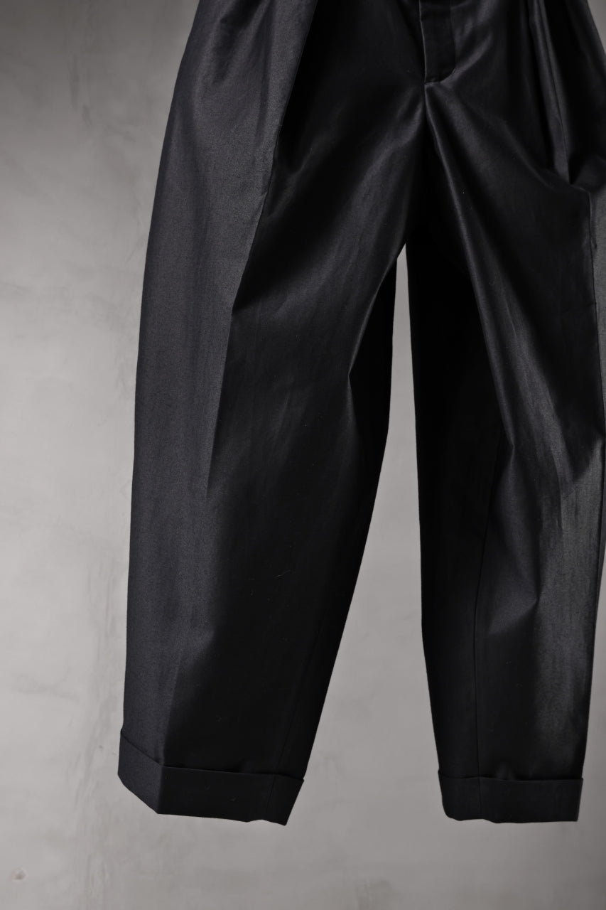 atelier amber COTTON SATIN TAPERED WIDE PANTS