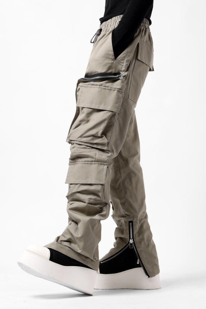 A.F ARTEFACT ZIP CARGO POCKET PANTS