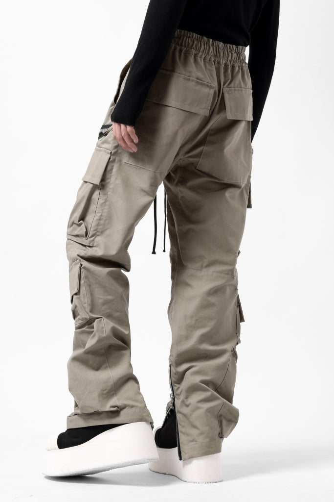 A.F ARTEFACT ZIP CARGO POCKET PANTS