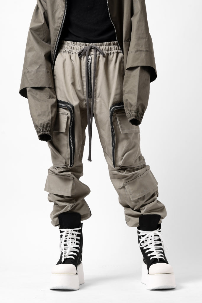 A.F ARTEFACT ZIP CARGO POCKET PANTS