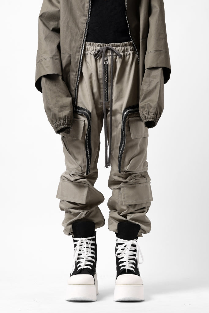 A.F ARTEFACT ZIP CARGO POCKET PANTS