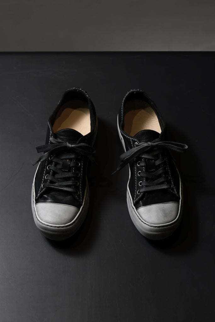 incarnation exclusive HORSE LEATHER LOW CUT LACE UP SNEAKER