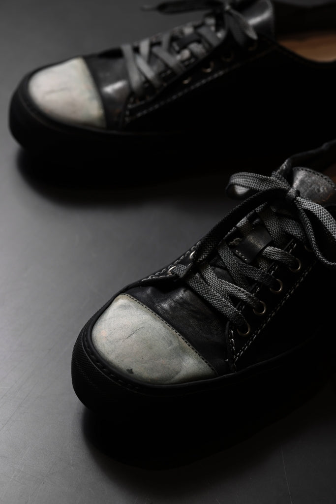 incarnation exclusive HORSE LEATHER LOW CUT LACE UP SNEAKER