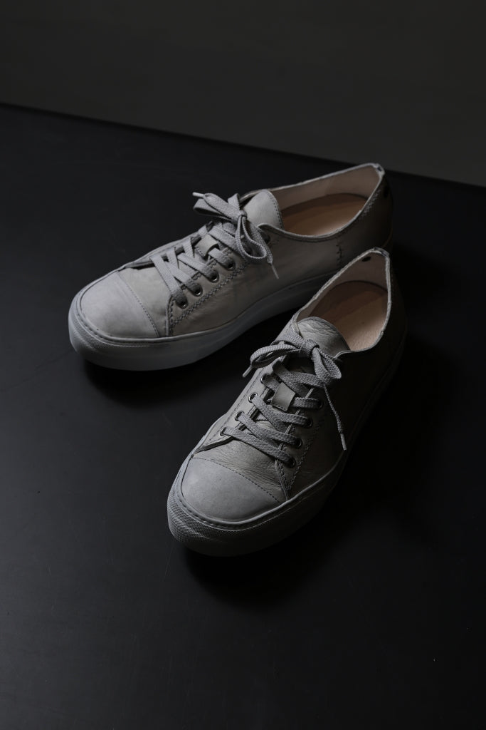 incarnation exclusive HORSE LEATHER LOW CUT LACE UP SNEAKER