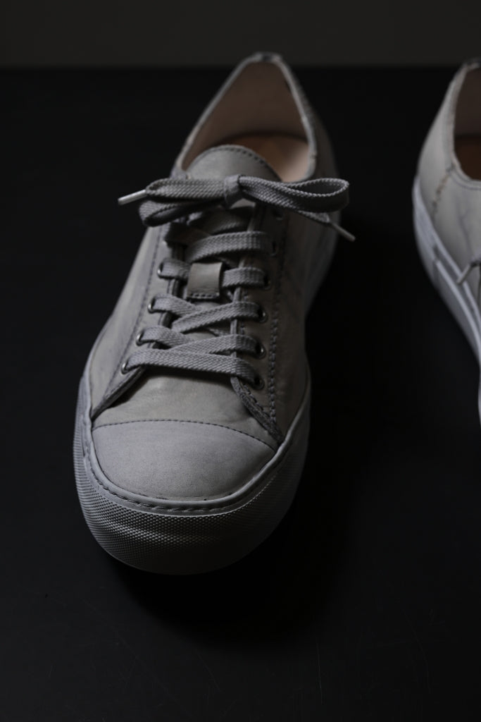 incarnation exclusive HORSE LEATHER LOW CUT LACE UP SNEAKER