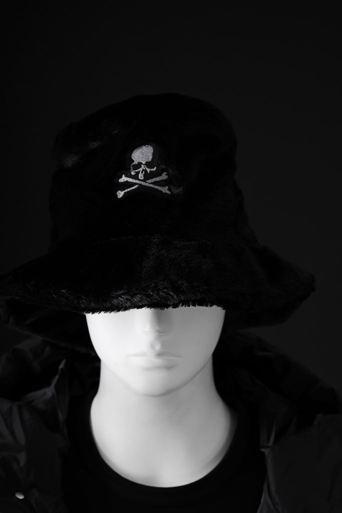 mastermind JAPAN BUCKET HAT / FAUX FUR